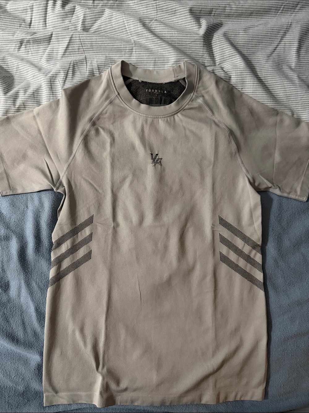 Men's YoungLA performance tee large